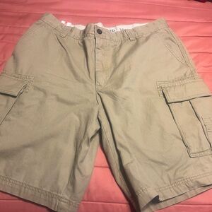 Izod Men's Cargo Shorts - Khaki